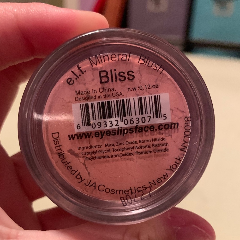 Elf blush